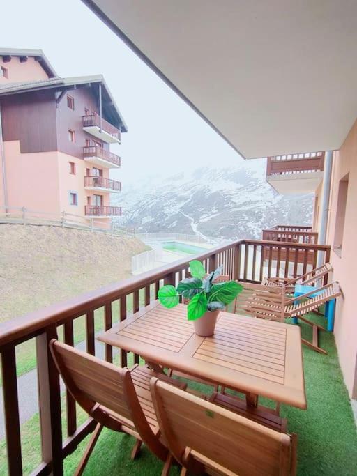 Superbe T2, à 100 mètres des pistes, piscine d'été Apartamento Valmeinier Exterior foto